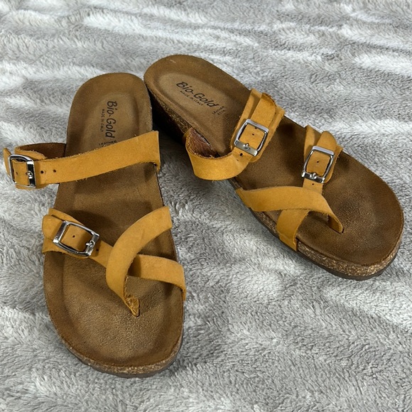 Bio Gold Leather Cork Wedge Sandals sz 10 - Picture 1 of 8